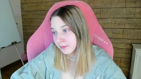 Snapshot of tinaburton chatting on 31, 5, 2026 TinaBurton online show from 31, 5, 2026