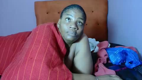 Snapshot of tinagiant chatting on 31, 5, 2026 tinagiant online show from 31, 5, 2026