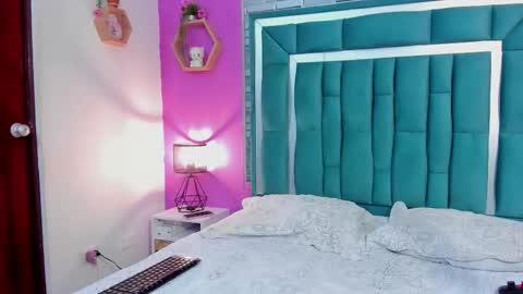 Tina online show from 7, 11, 2025