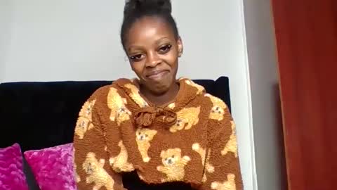 Snapshot of tinashe004 chatting on 16, 5, 2026 tinashe online show from 16, 5, 2026