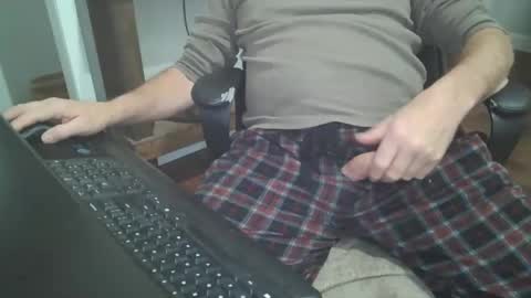 Snapshot of tincup430 chatting on 17, 12, 2024 5 day load on deck online show from 17, 12, 2024