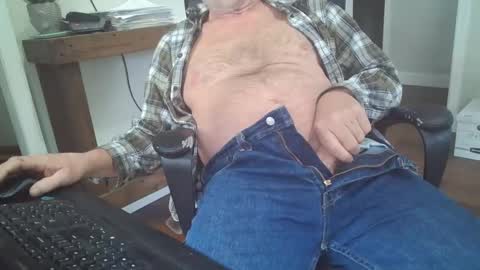 Snapshot of tincup430 chatting on 5, 3, 2025 5 day load on deck online show from 5, 3, 2025