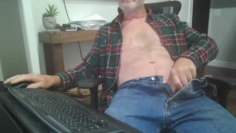 Snapshot of tincup430 chatting on 10, 9, 2025 5 day load on deck online show from 10, 9, 2025