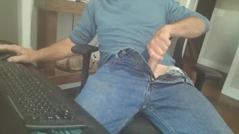 Snapshot of tincup430 chatting on 10, 10, 2025 5 day load on deck online show from 10, 10, 2025