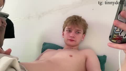 TinnyDoll online show from 11, 4, 2026