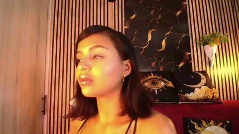 Tiny  online show from 8, 7, 2026