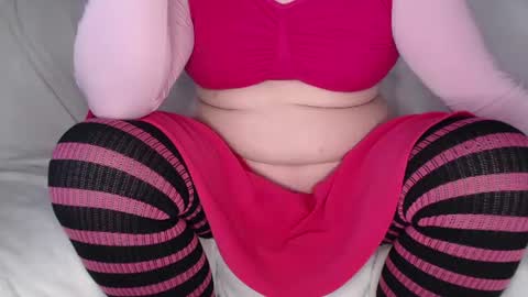 tiny_d online show from 19, 7, 2026
