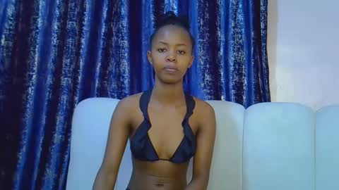 Snapshot of tinybarbie_ chatting on 15, 1, 2026 Barbie online show from 15, 1, 2026