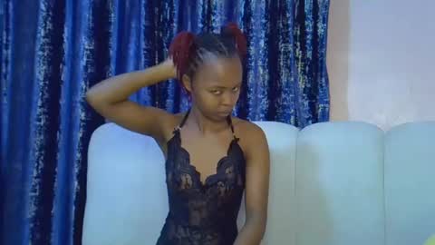 Snapshot of tinybarbie_ chatting on 15, 6, 2026 Barbie online show from 15, 6, 2026