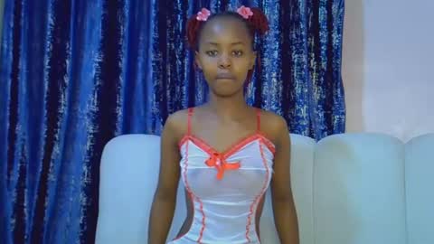 Snapshot of tinybarbie_ chatting on 15, 6, 2026 Barbie online show from 15, 6, 2026