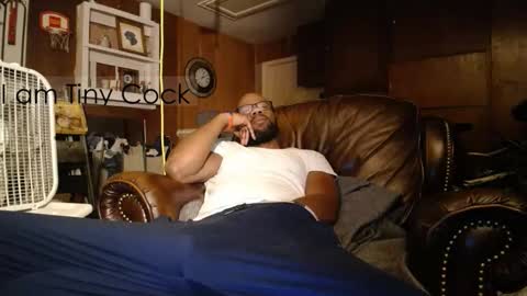 tinycock_1979 online show from 5, 11, 2025