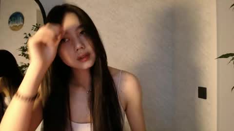Snapshot of tinykawaii chatting on 5, 4, 2026 Tina extra tips in PVT online show from 5, 4, 2026