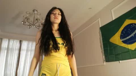 Snapshot of tinykawaii chatting on 12, 6, 2026 Tina extra tips in PVT online show from 12, 6, 2026