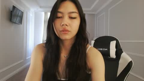 Snapshot of tinykawaii chatting on 16, 6, 2026 Tina extra tips in PVT online show from 16, 6, 2026