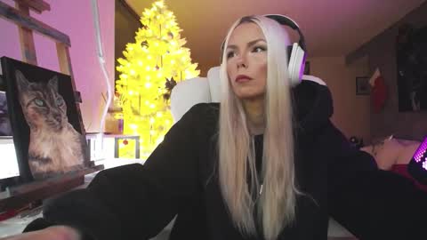 stage Kylie Sinner  brand CLITBAIT online show from 12, 1, 2026