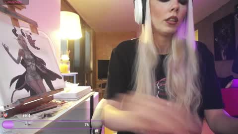 stage Kylie Sinner  brand CLITBAIT online show from 2, 4, 2026