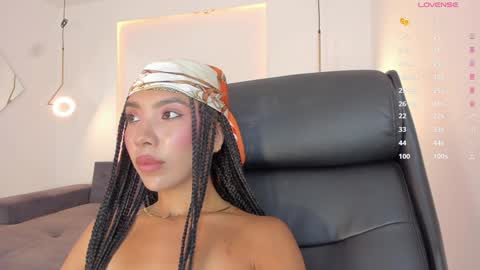 Luna  online show from 21, 1, 2025