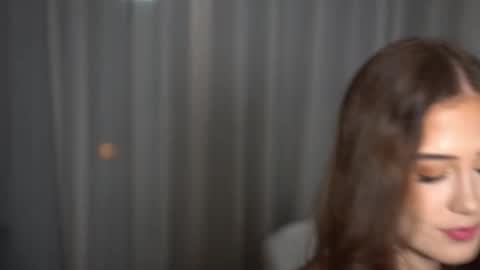 Lili online show from 7, 11, 2025