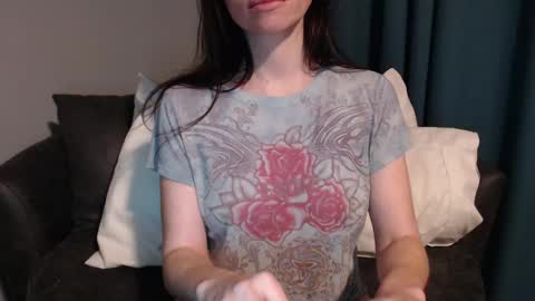 TinyyTina online show from 29, 12, 2024