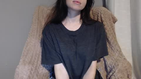 TinyyTina online show from 5, 4, 2026