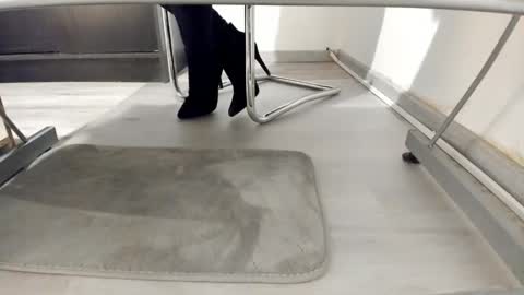 Snapshot of tired33 chatting on 12, 1, 2025 Anna online show from 12, 1, 2025