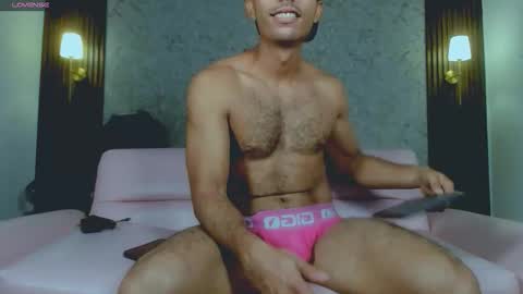 Snapshot of titobell10 chatting on 8, 4, 2026 titobell10 online show from 8, 4, 2026