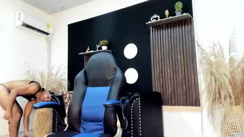 Snapshot of titobell10 chatting on 8, 5, 2026 titobell10 online show from 8, 5, 2026
