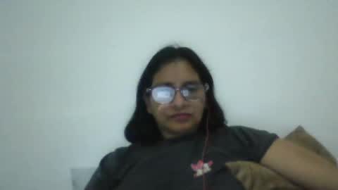 Ester online show from 13, 11, 2025