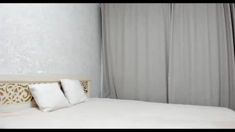 Snapshot of tixxxy chatting on 18, 9, 2025 Maria online show from 18, 9, 2025