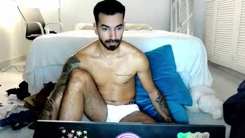 Snapshot of tmx69 chatting on 24, 2, 2025 TAVO online show from 24, 2, 2025