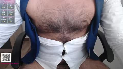 Snapshot of toaster1993 chatting on 22, 10, 2025 Leonel online show from 22, 10, 2025