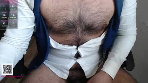 Snapshot of toaster1993 chatting on 31, 10, 2025 Leonel online show from 31, 10, 2025