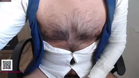 Snapshot of toaster1993 chatting on 1, 11, 2025 Leonel online show from 1, 11, 2025