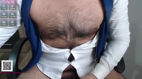 Snapshot of toaster1993 chatting on 14, 11, 2025 Leonel online show from 14, 11, 2025