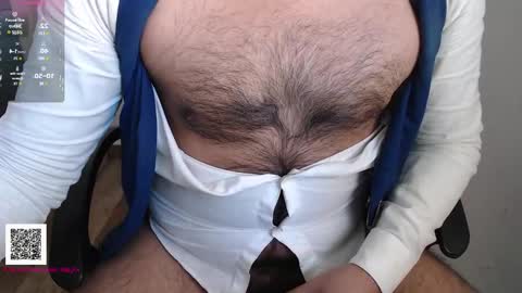 Snapshot of toaster1993 chatting on 27, 11, 2025 Leonel online show from 27, 11, 2025