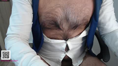 Snapshot of toaster1993 chatting on 21, 12, 2025 Leonel online show from 21, 12, 2025