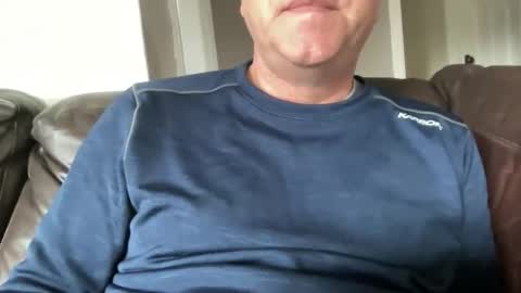 Snapshot of toggaman chatting on 19, 10, 2025 Joshua1983 online show from 19, 10, 2025