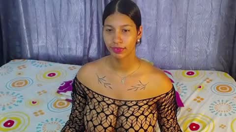 Snapshot of tokihoney chatting on 2, 6, 2026 Adela y juan online show from 2, 6, 2026