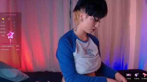 Snapshot of tokyo_blues chatting on 27, 6, 2026 Halsey Sofii online show from 27, 6, 2026