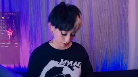 Snapshot of tokyo_blues chatting on 28, 6, 2026 Halsey Sofii online show from 28, 6, 2026