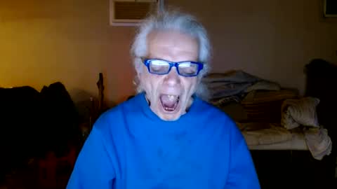 tom112292014 online show from 29, 1, 2025