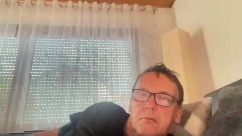 Snapshot of tom6644 chatting on 2, 7, 2026 Tom online show from 2, 7, 2026