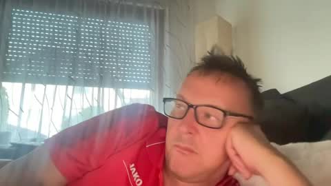 Snapshot of tom6644 chatting on 23, 7, 2026 Tom online show from 23, 7, 2026