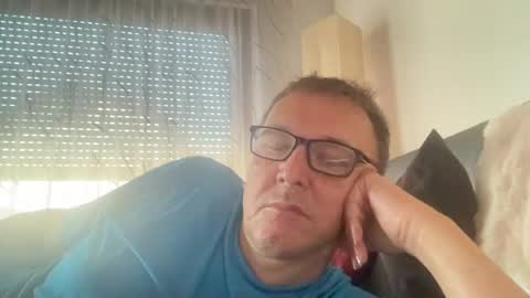 Snapshot of tom6644 chatting on 24, 7, 2026 Tom online show from 24, 7, 2026