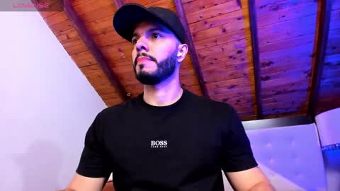 Snapshot of tom_bailey_ chatting on 15, 2, 2026 online show from 15, 2, 2026