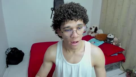 Tom Blue online show from 30, 9, 2025