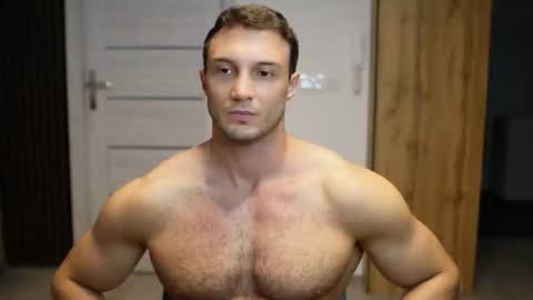 Tom online show from 18, 9, 2025