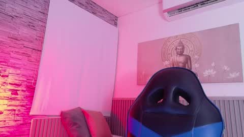 Tom muscle1 online show from 10, 3, 2026