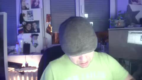 Snapshot of tomame_ chatting on 2, 12, 2024 tomame_ online show from 2, 12, 2024