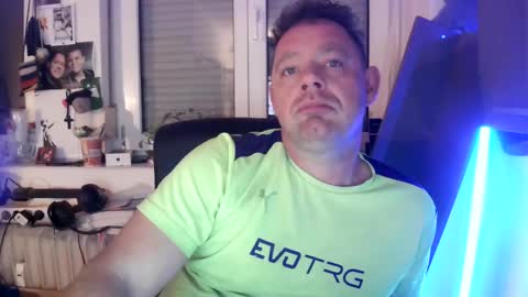 Snapshot of tomame_ chatting on 16, 12, 2024 tomame_ online show from 16, 12, 2024